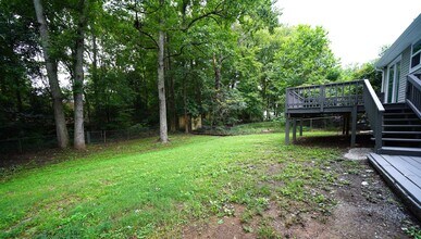 8014 Bald Ridge Dr in Charlotte, NC - Building Photo - Building Photo