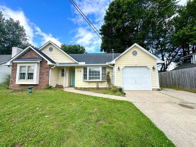 property at 135 Southern Trce
