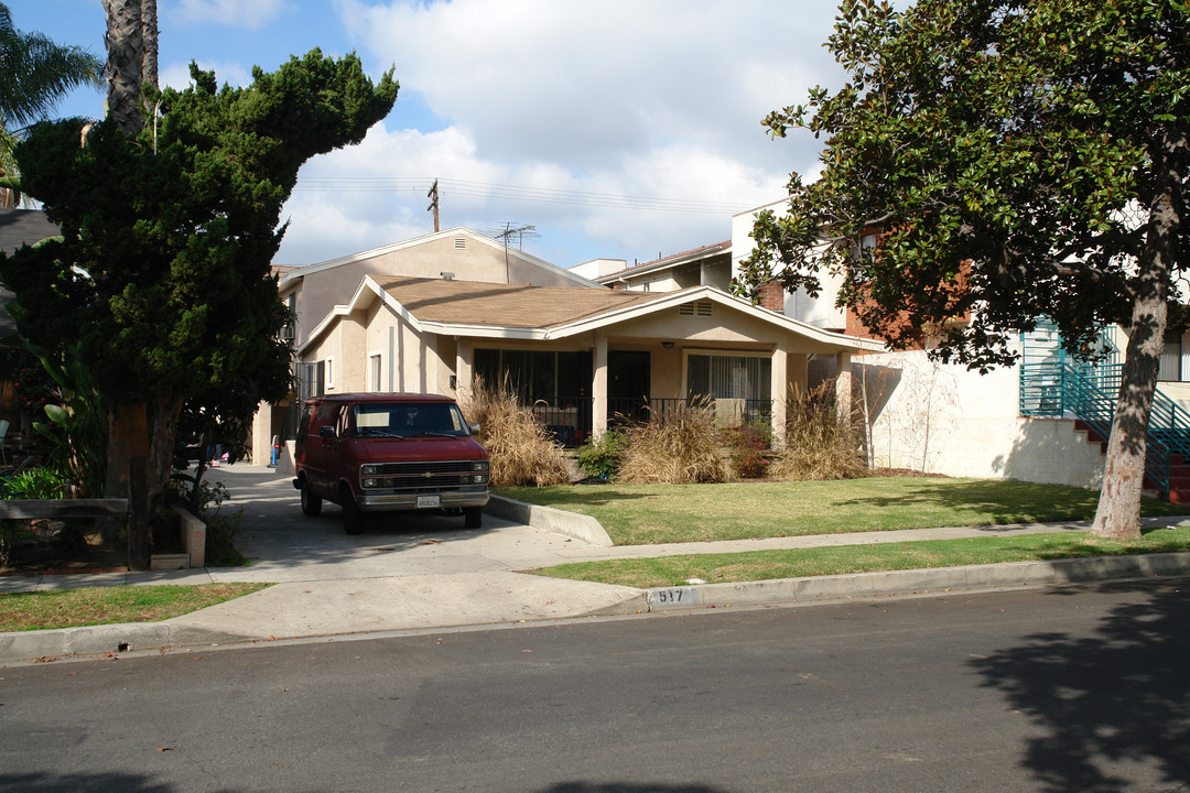 517 Griswold St in Glendale, CA - Building Photo