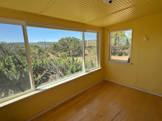 19 Danice Ln in Tijeras, NM - Building Photo - Building Photo