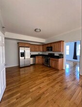 85 Broadway in Jersey City, NJ - Building Photo - Building Photo