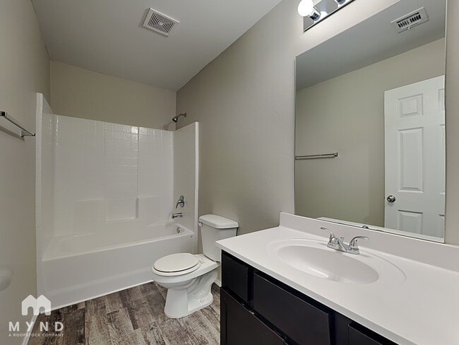 12201 Jude Way in Yukon, OK - Building Photo - Building Photo