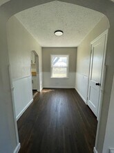 656 N Ridgewood Dr in Wichita, KS - Building Photo - Building Photo