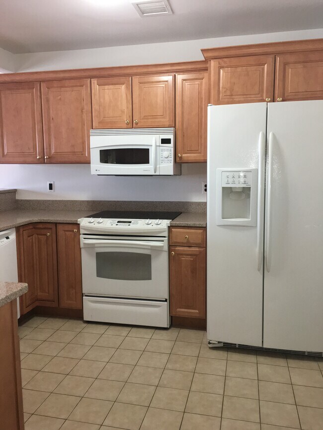 45 W Palisade Ave Apartments and Nearby Englewood Apartments For Rent Englewood, NJ