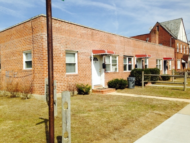 50-60 Morrell St in Hempstead, NY - Building Photo - Building Photo