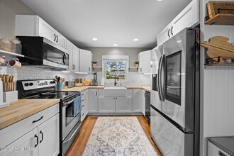 206 Brentwood Ct in New Bern, NC - Building Photo - Building Photo