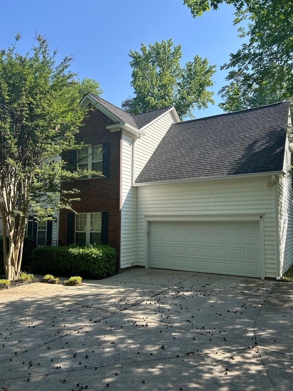 226 Windsong Dr