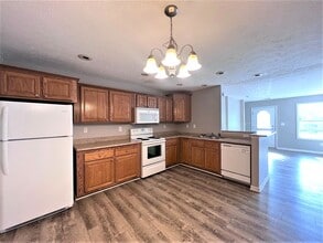 409A Oxford St in Martin, TN - Building Photo - Building Photo
