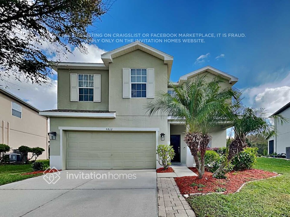 5912 Desert Peace Ave in Land O Lakes, FL - Building Photo