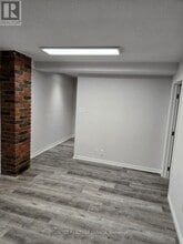 126 Weldrick Rd W in Richmond Hill, ON - Building Photo - Building Photo