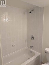 737 Robinson St in Coquitlam, BC - Building Photo - Building Photo