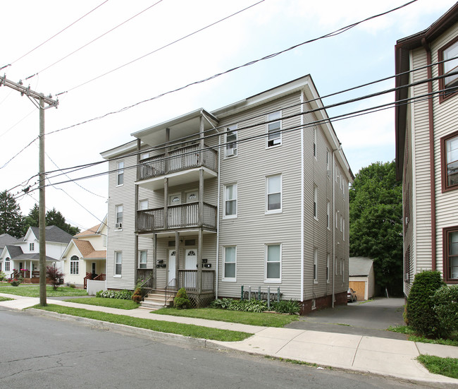 207-209 Glen St in New Britain, CT - Building Photo - Building Photo