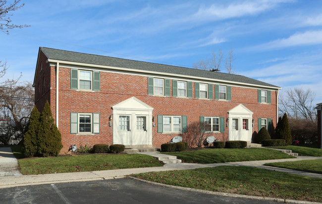 Somerset Square Condominiums in Columbus, OH - Building Photo - Building Photo