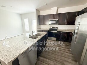 841 McKenzie Pk Ter in Wendell, NC - Building Photo - Building Photo