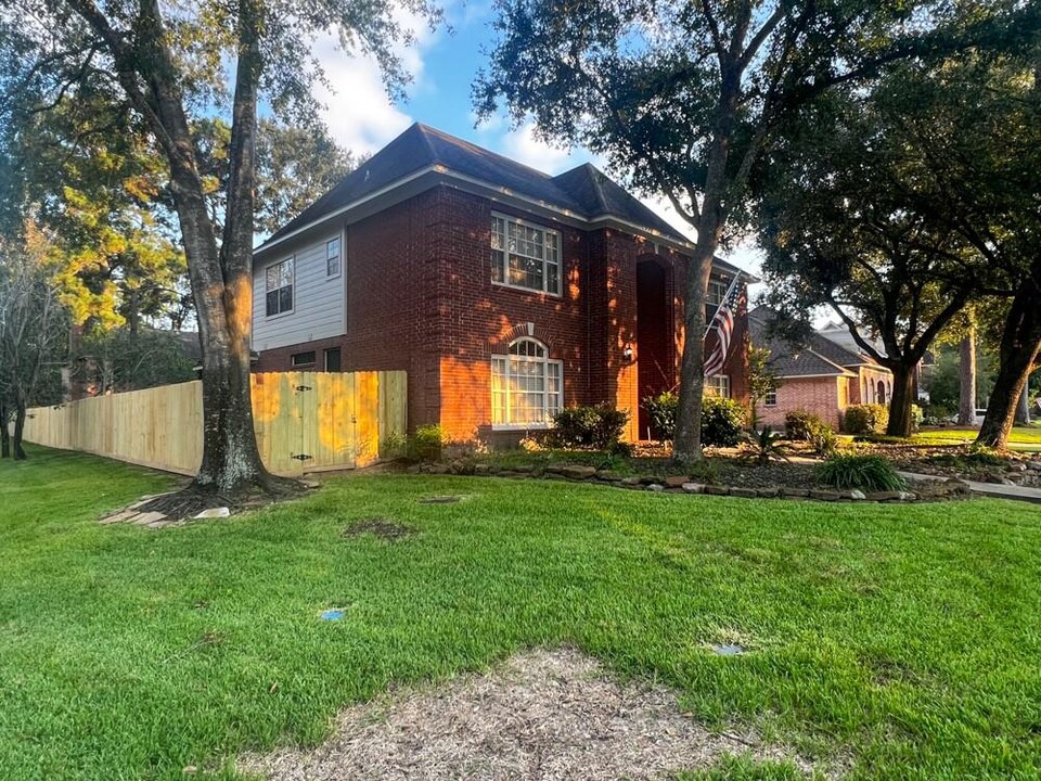 3626 Valley Chase Dr in Houston, TX - Building Photo