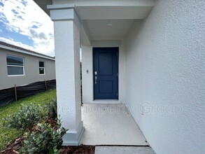 2614 Hoptree Ln in Edgewater, FL - Building Photo - Building Photo