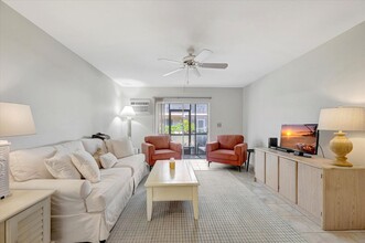 87 N Collier Blvd in Marco Island, FL - Building Photo - Building Photo