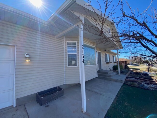 2134 N Sawmill St in Cedar City, UT - Building Photo - Building Photo