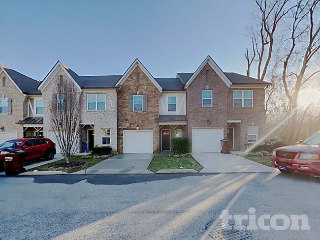 209 Ashmere Ct, Unit 1108 in Mount Juliet, TN - Foto de edificio - Building Photo