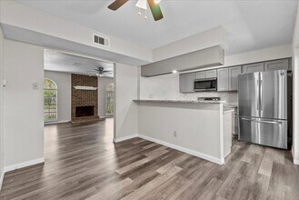 1517 Bonanza Rd in Houston, TX - Building Photo - Building Photo