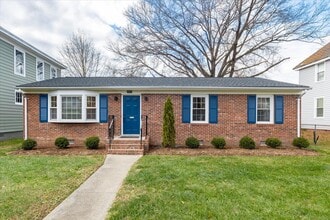 2910 Fendall Ave in Richmond, VA - Building Photo - Building Photo
