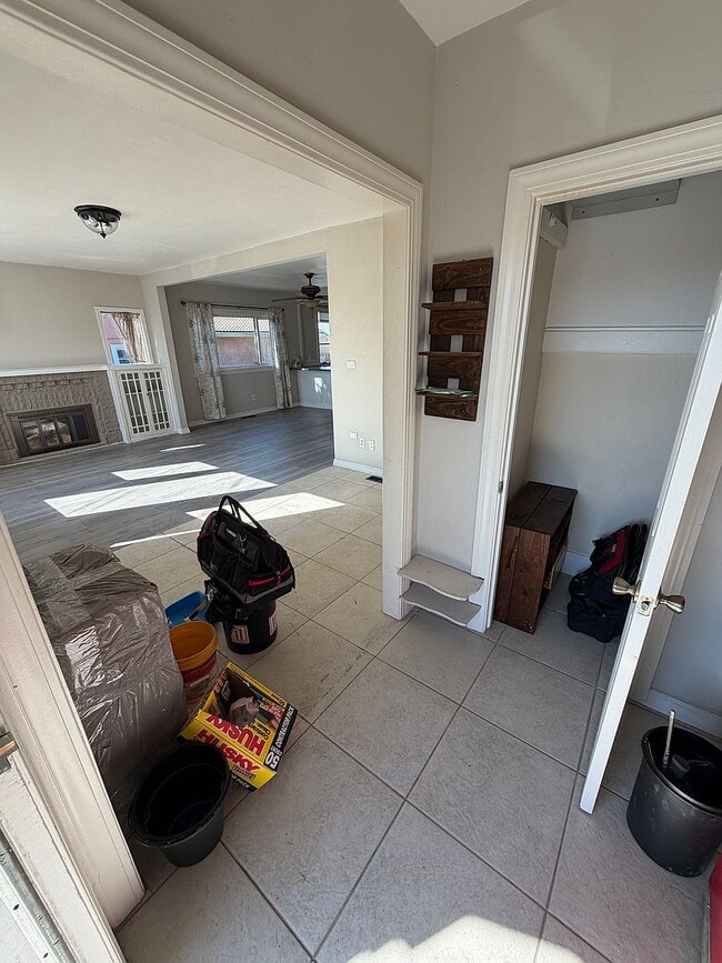 1215 107th Ave in Oakland, CA - Building Photo - Building Photo