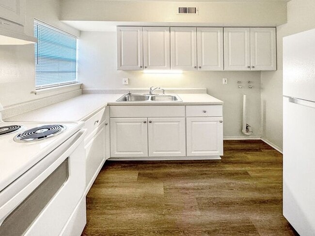 property at 117a Newcastle Dr