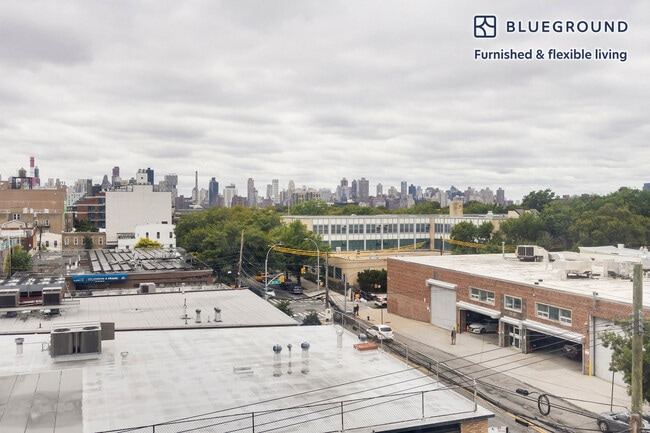 37-05 30th St in Queens, NY - Building Photo - Building Photo