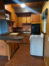 875 Orange Ave in Big Bear, CA - Building Photo - Building Photo