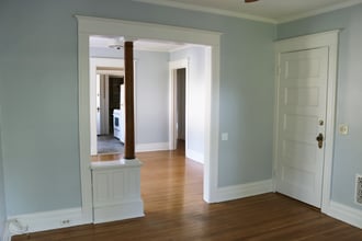33 1/2 Bly St, Unit #2 in Rochester, NY - Foto de edificio - Building Photo