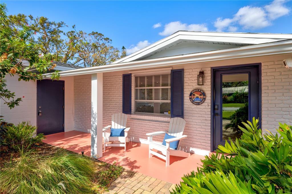 2365 Bay St in Sarasota, FL - Foto de edificio