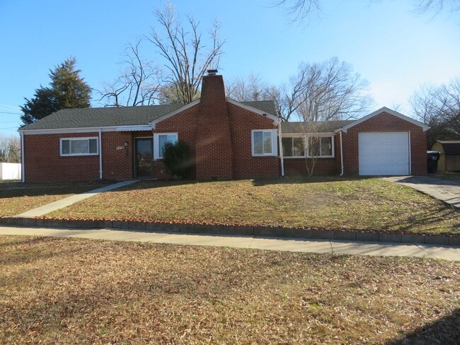 property at 176 Chesterfield Ave