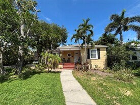 495 24th Ave N in St. Petersburg, FL - Building Photo