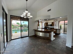 10283 N 103rd St in Scottsdale, AZ - Foto de edificio - Building Photo