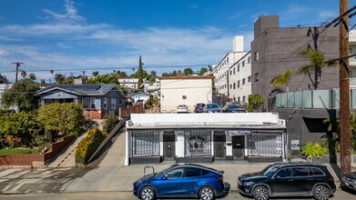4311 Eagle Rock Blvd, Unit #4 in Los Angeles, CA - Foto de edificio - Building Photo