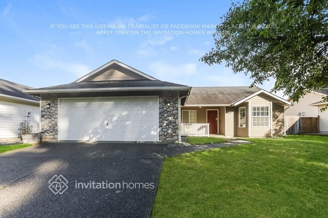 property at 18511 E Country Club Dr