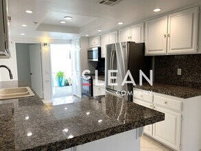 2950 Escoba Dr in Palm Springs, CA - Foto de edificio - Building Photo