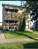 14345 Park Ave in Harvey, IL - Building Photo