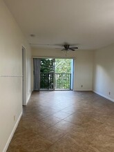 8540 N Sherman Cir, Unit 507 in Miramar, FL - Building Photo - Building Photo