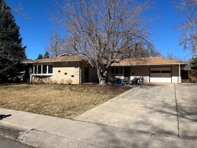 1965 Glenwood Dr in Boulder, CO - Building Photo - Building Photo