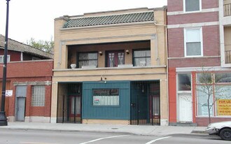 2902-4 W Armitage Ave in Chicago, IL - Building Photo