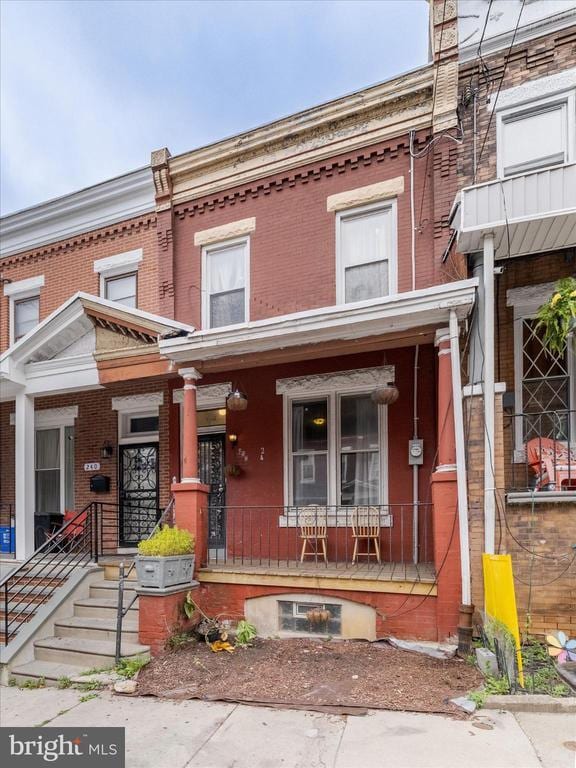 242 Berkley St in Philadelphia, PA - Building Photo - Building Photo