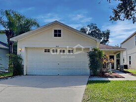 1611 Marsh Wood Dr in Seffner, FL - Building Photo