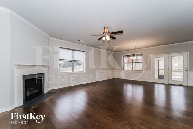 1017 Creekhead Dr in Villa Rica, GA - Building Photo - Building Photo