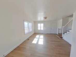 703 S Hydraulic Ave in Wichita, KS - Building Photo - Building Photo