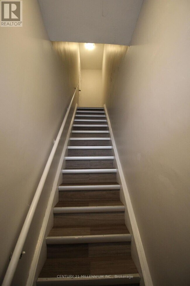 2991 Islington Ave. in Toronto, ON - Building Photo - Building Photo