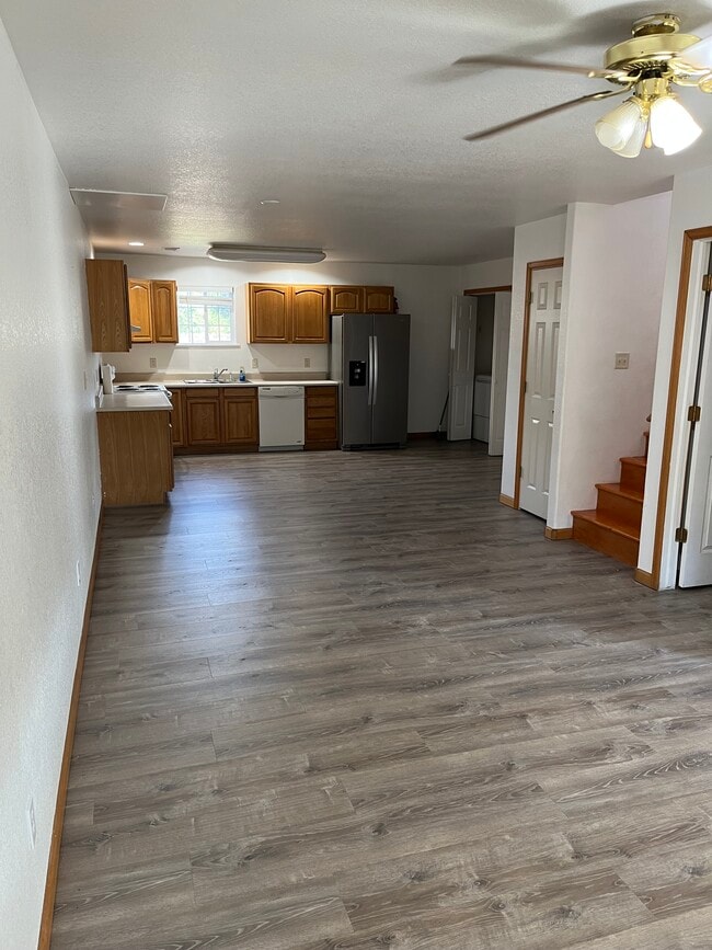 313 Ash Ct in Evans, CO - Building Photo - Building Photo