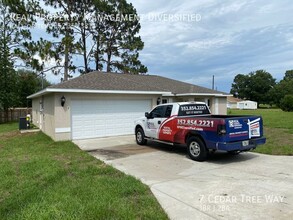 7 Cedar Tree Way in Ocala, FL - Building Photo - Building Photo