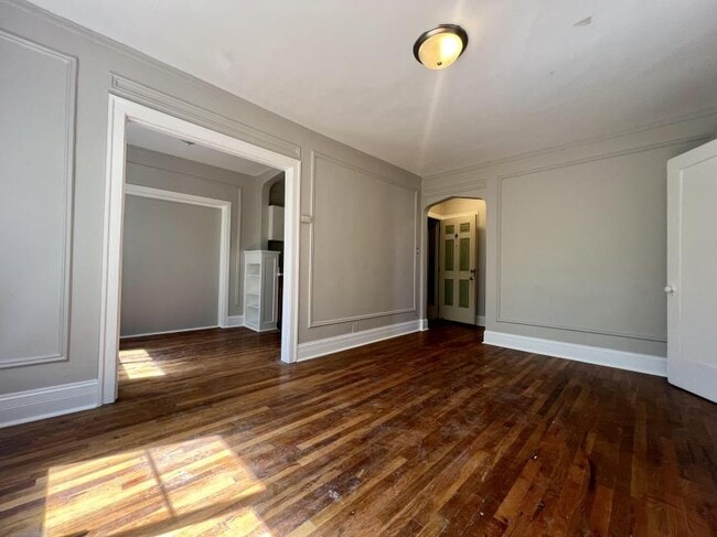 6912 N Ashland Ave in Chicago, IL - Building Photo - Building Photo