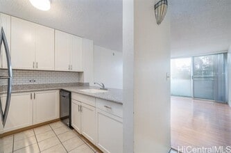 98-410-410 Koauka Loop in Aiea, HI - Building Photo - Building Photo